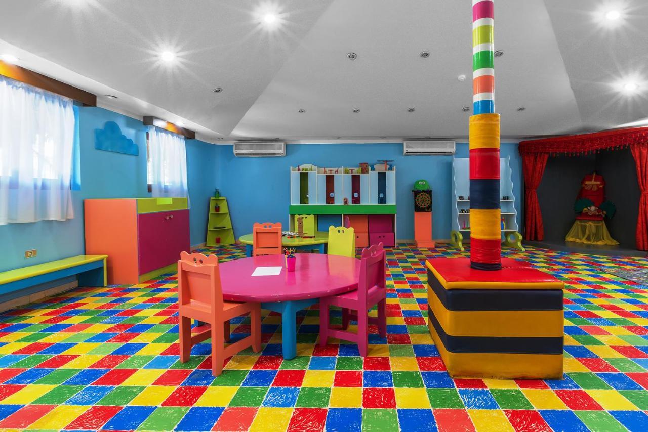 ホテル Sindbad Club フルガダ エクステリア 写真
